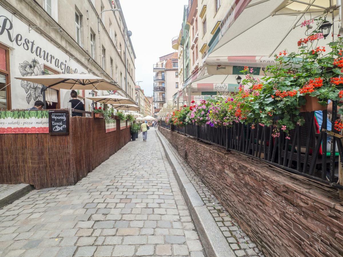 Best Apartments Wiezienna Monkeys Wrocław Kültér fotó